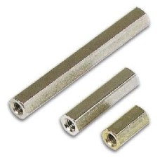 ODSTOJNIK Ž-Ž M3 x 15 mm